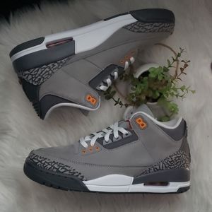 Jordan Air Retro 3 Graphite Gray  White Sneakers